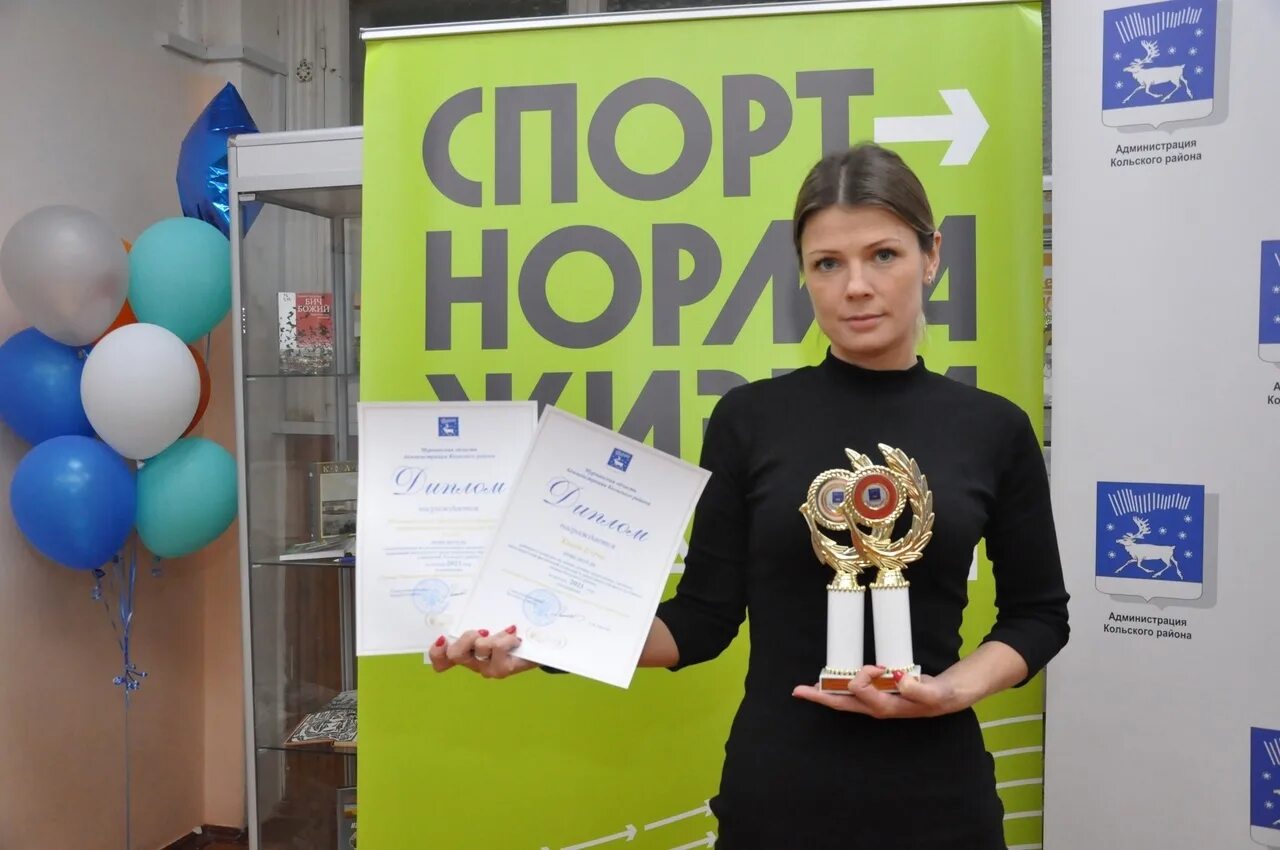 Новости спорта на сегодня. Репортаж спортивного мероприятия. Спортивный журналист кост. Соревнования по гто. Триатлон фото спортсменов.