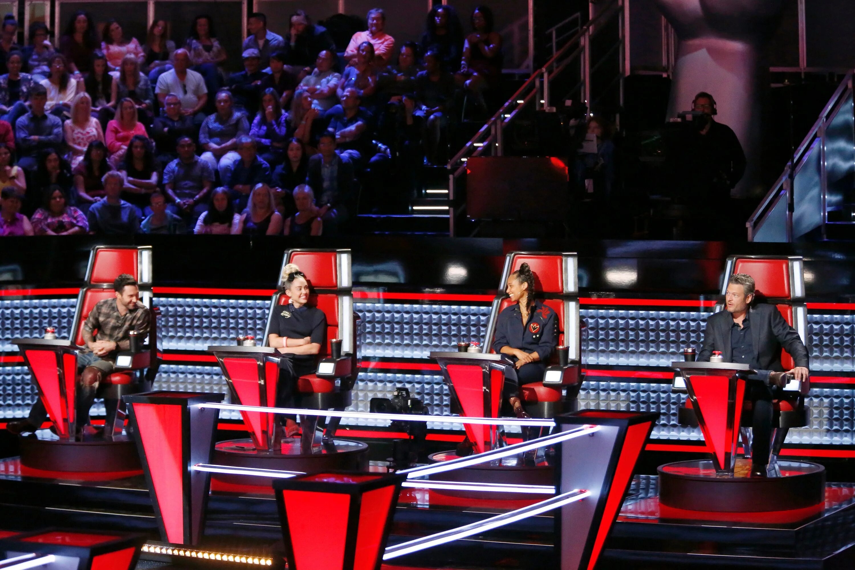 Мощный голос. Голос сша шелтон. the voice израиль жюри. голос сша зрители. голос сша adam.