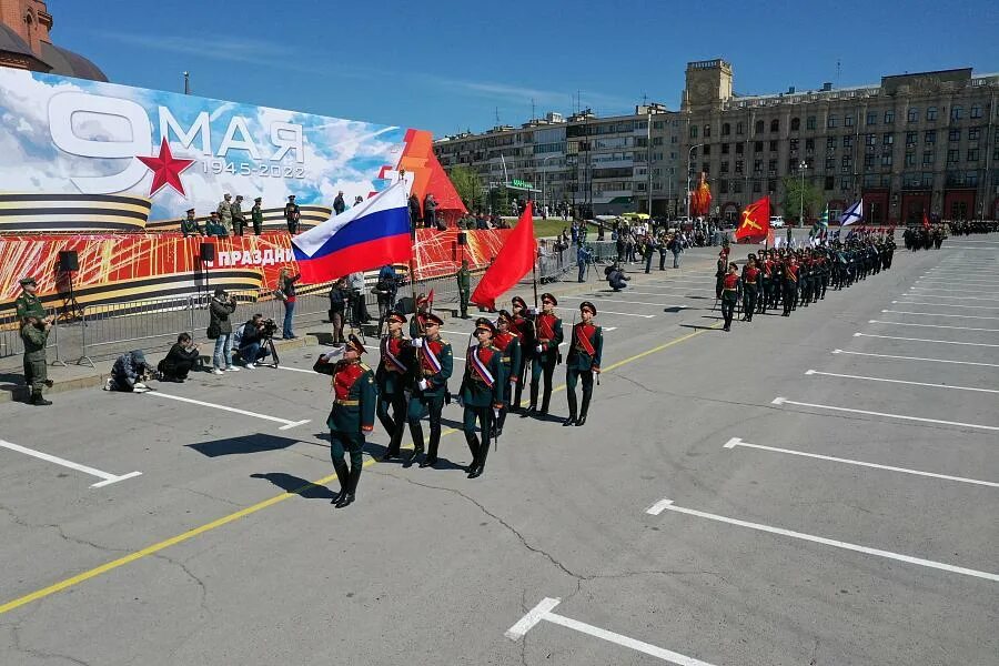 Парад 9 мая волгоград. Парад 9 мая. День Победы парад. Парад Победы фото.