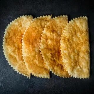 Чебуреки дома тесто