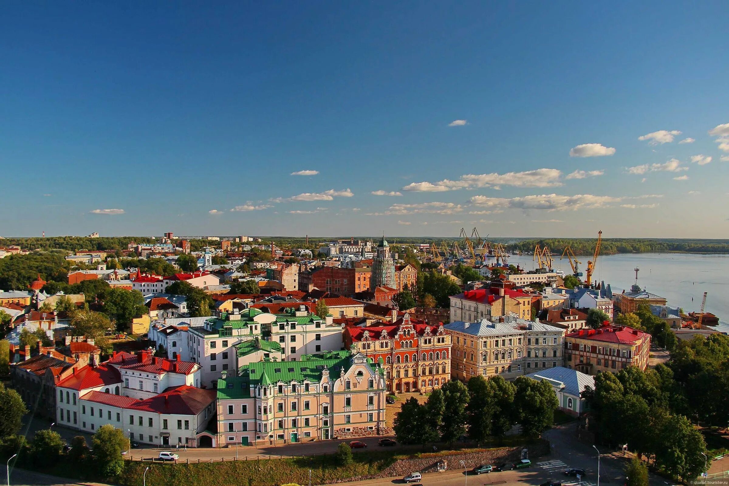 Vyborg. Выборг панорама. Муниципальное образование город Выборг. Выборг панорама города. Выборг панорамный снимок.