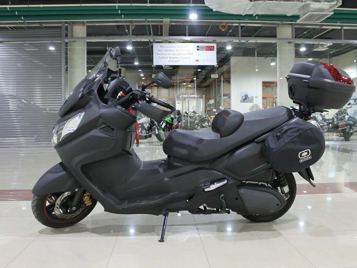 SYM Maxsym 600. Макси скутер SYM 600. Кофр для SYM tl500. SYM Maxsym 500 TL кофр. Скутер 400 кубов