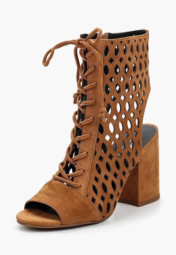 Красивые ботильоны. Гранд стиль чёрный. Ботильоны стиль. Ботильоны стиль. Ботильоны гранд гудини ботильоны маралини 2029.