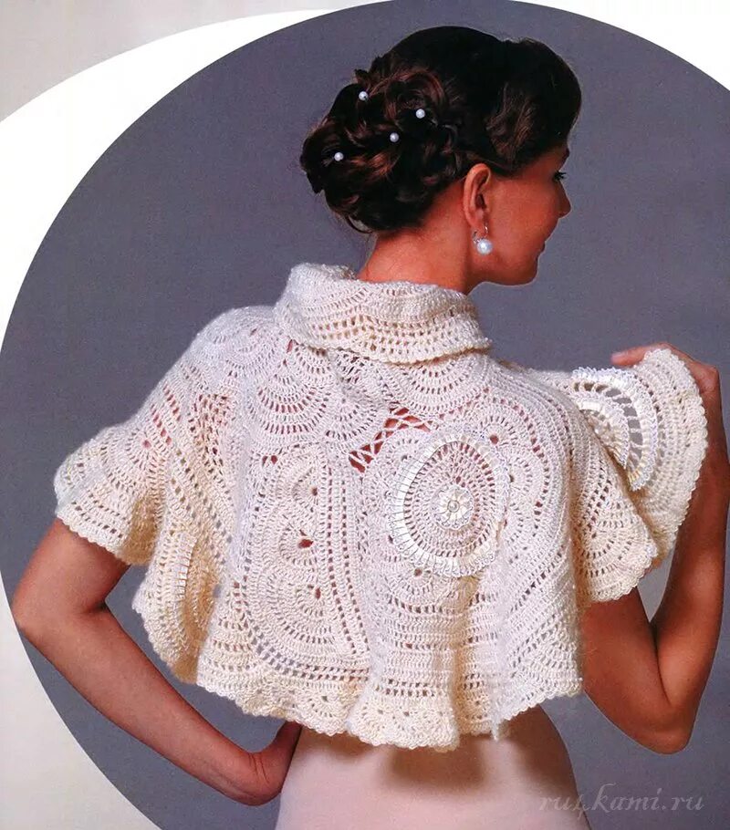 накидка связана крючком. накидка связана крючком. накидка связана крючком. летняя ажурная накидка. накидка связана крючком.