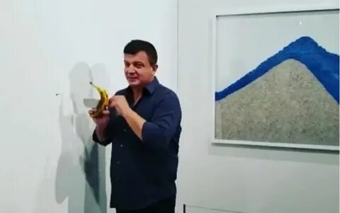 Приклеил картину