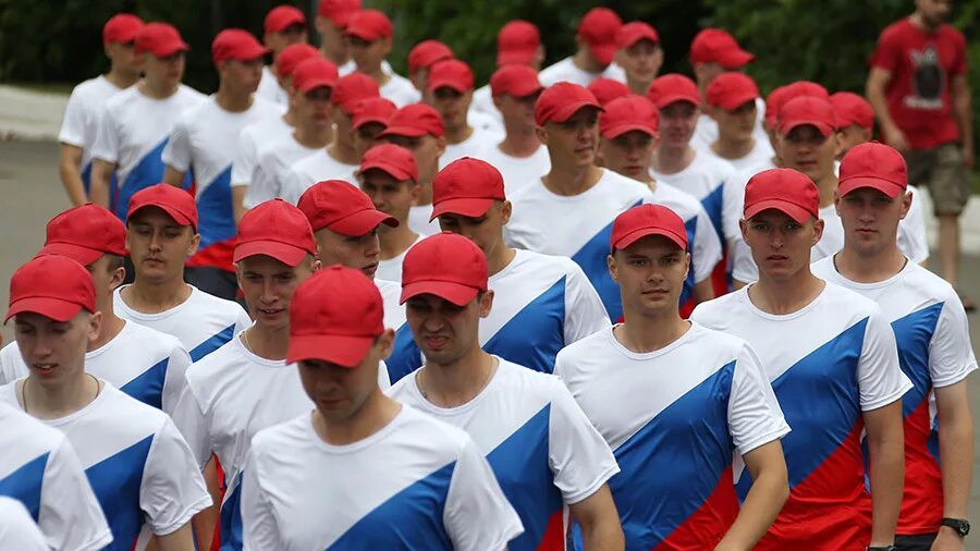 Участники общественного учреждения