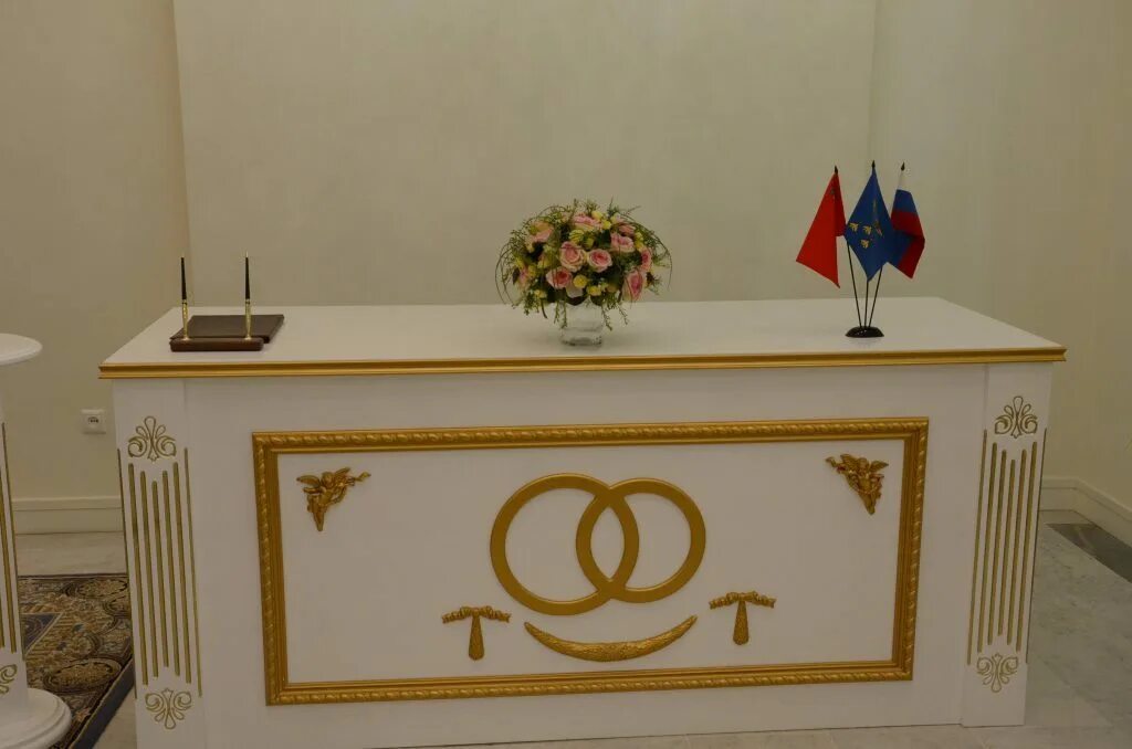 Загс талица. Время работы загса. Стол для бракосочетания в загс. Органы загс. Загс талица.