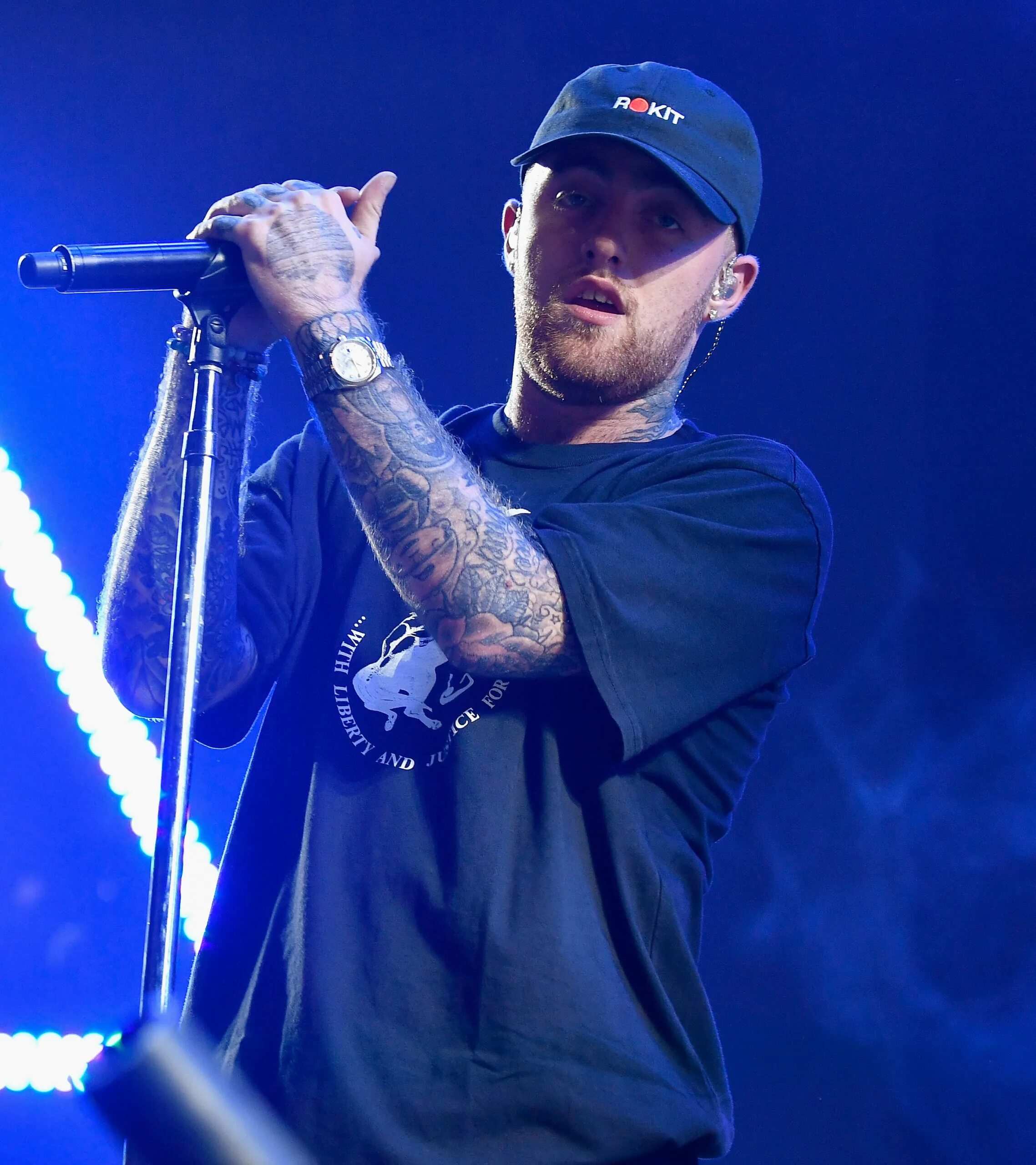 Mac Miller. Малкольм маккормик. Мак Миллер фото. Отец Мак Миллера. Миллер перевод