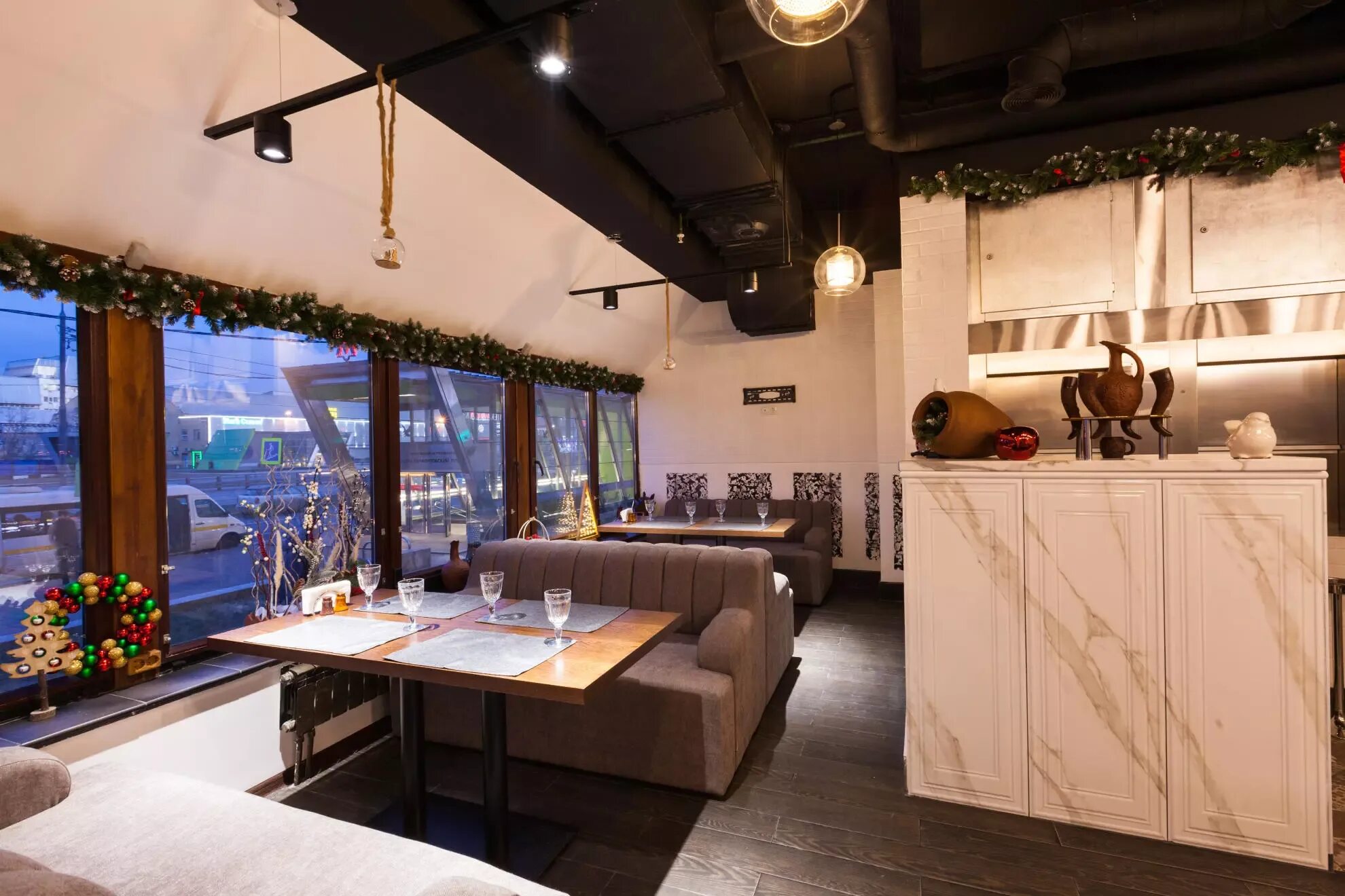 Ресторан генацвале в марьино. Генацвале ресторан лермонтовский. Ресторан лермонтовский проспект. Грузинский ресторан выхино. Ресторан лермонтовский проспект.