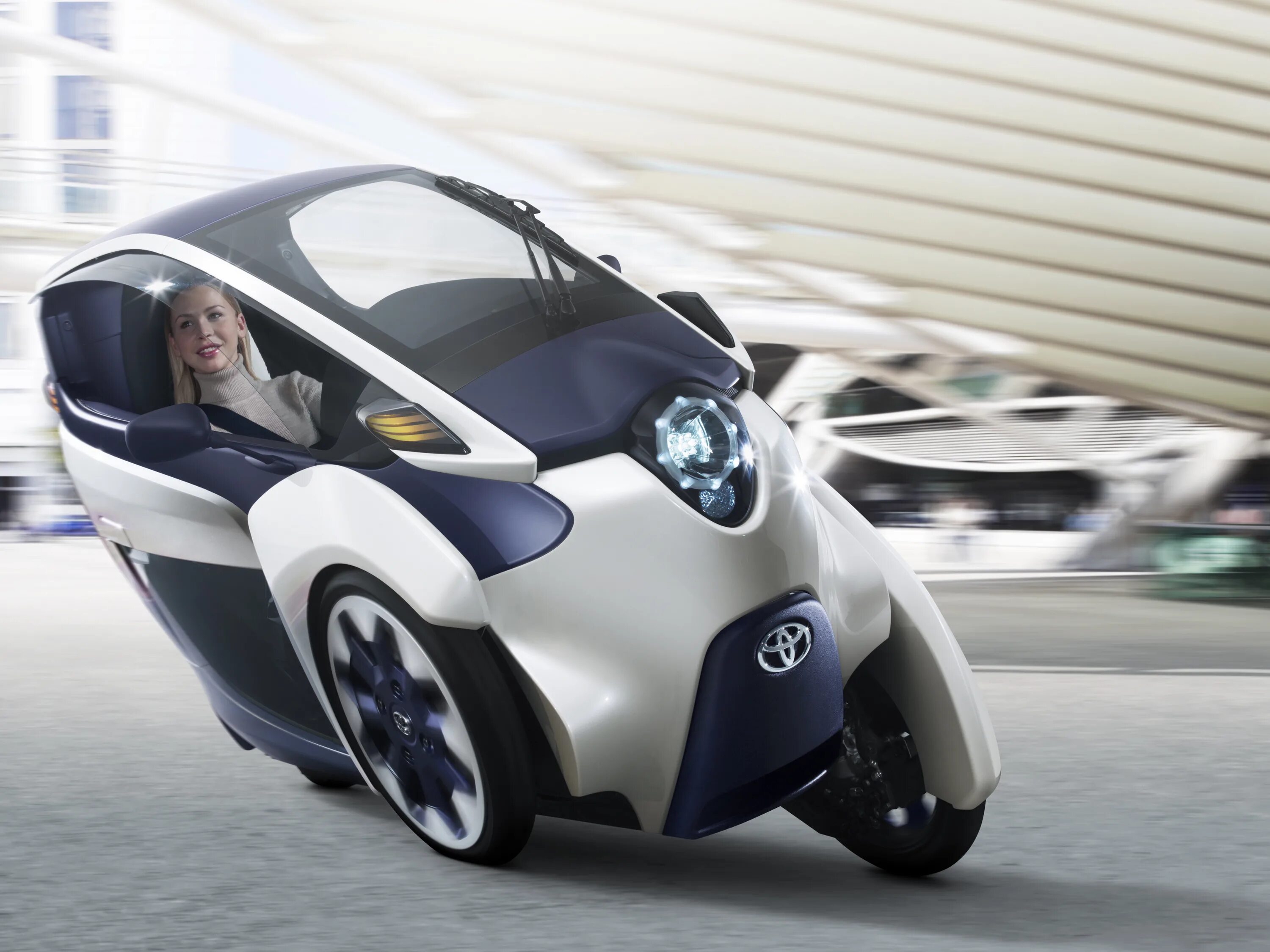 Электромобиль Toyota i-Road. Toyota IROAD. Концепт кар Тойота. Toyota Concept-i.