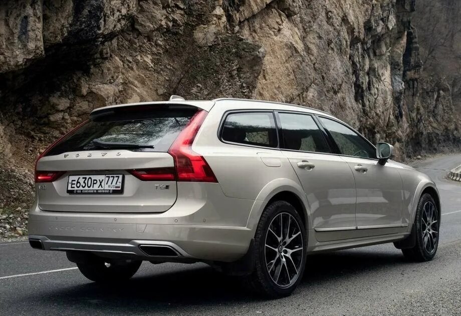 Volvo v90 Cross Country 2022. Volvo v90 Cross Country 2021. Вольво универсал 2021. Volvo универсал v90. Country 2021