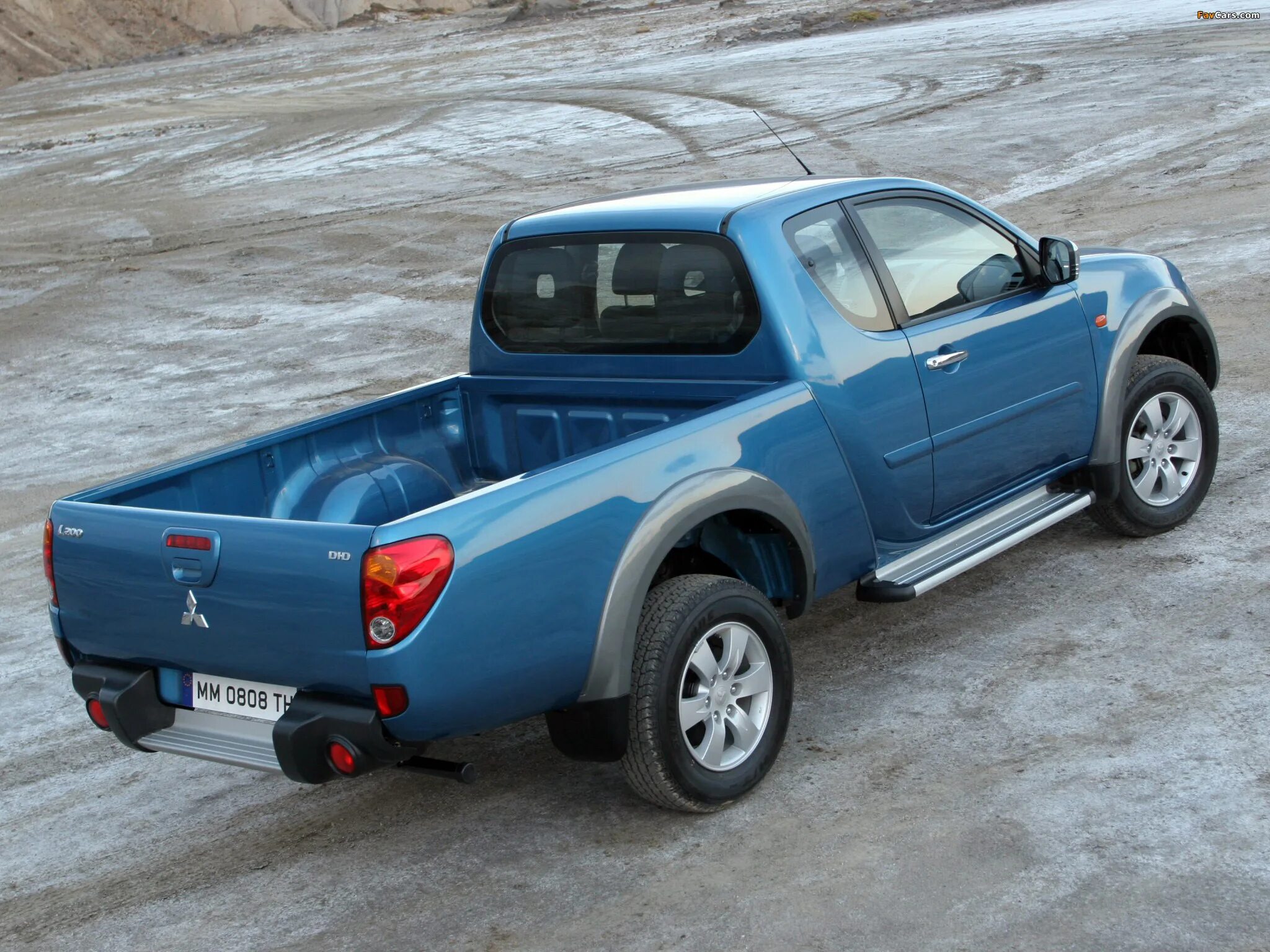 Митсубиси л 10. Mitsubishi l200 IV. Mitsubishi l200 2. Mitsubishi l200 пикап. Mitsubishi l200 4 поколение.