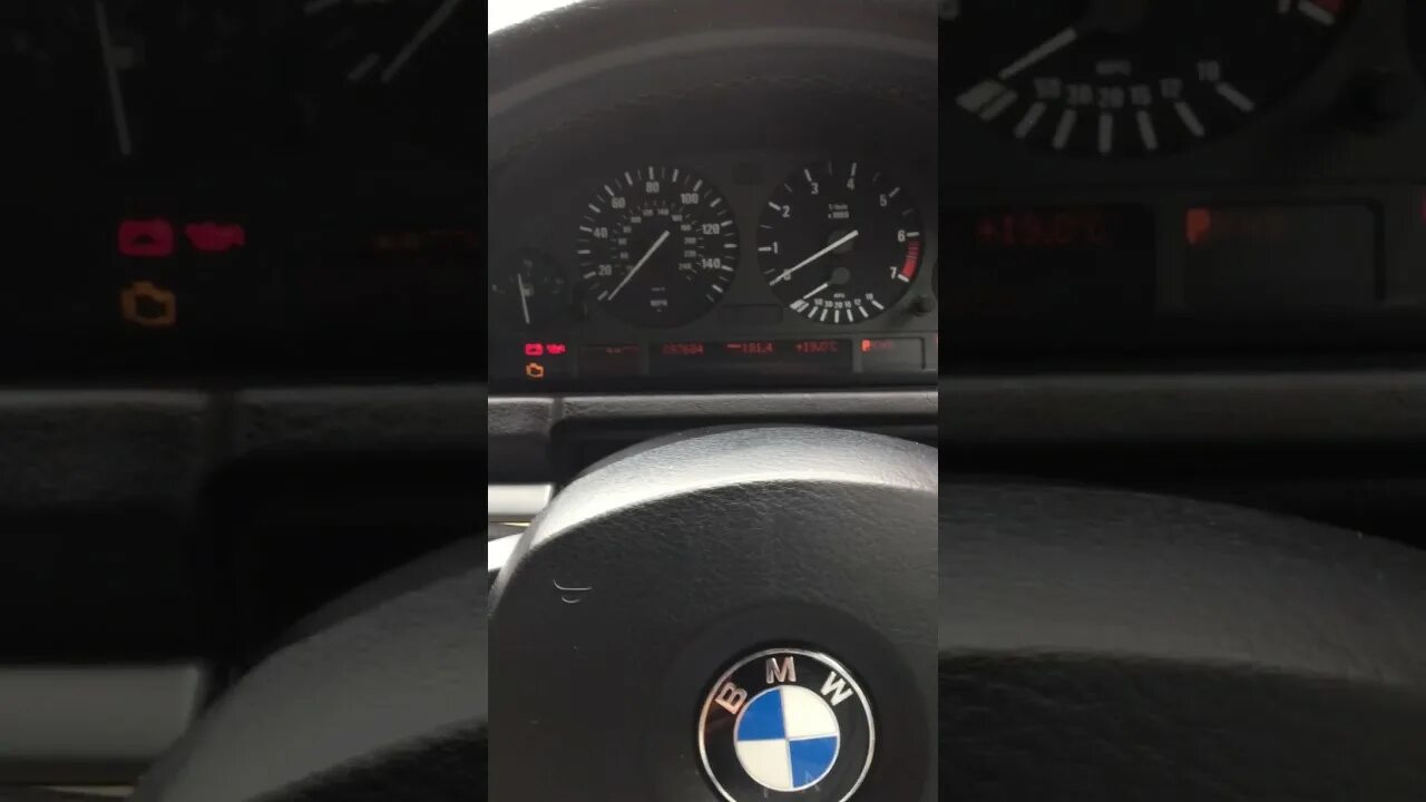 Бмв х5 ошибка 4х4. Ошибки в bmw x4. ошибка на бмв 4х4. ошибка 4x4 bmw x6. ошибка 4х4 на bmw x5 е71.