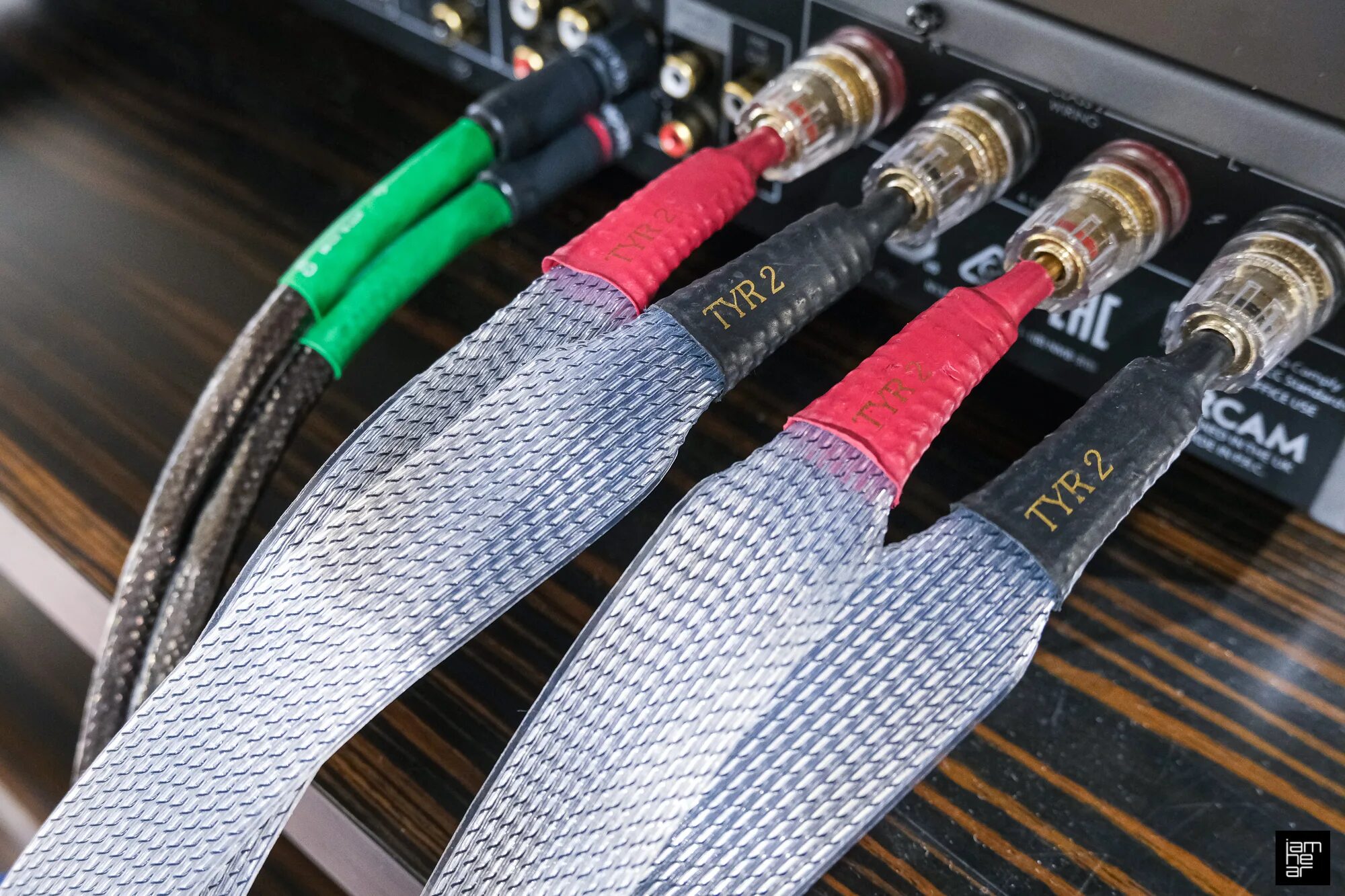 Nordost акустический кабель. Межблочный кабель HC 203. Nordost моножильный акустический кабель. Перемычки Nordost reference.