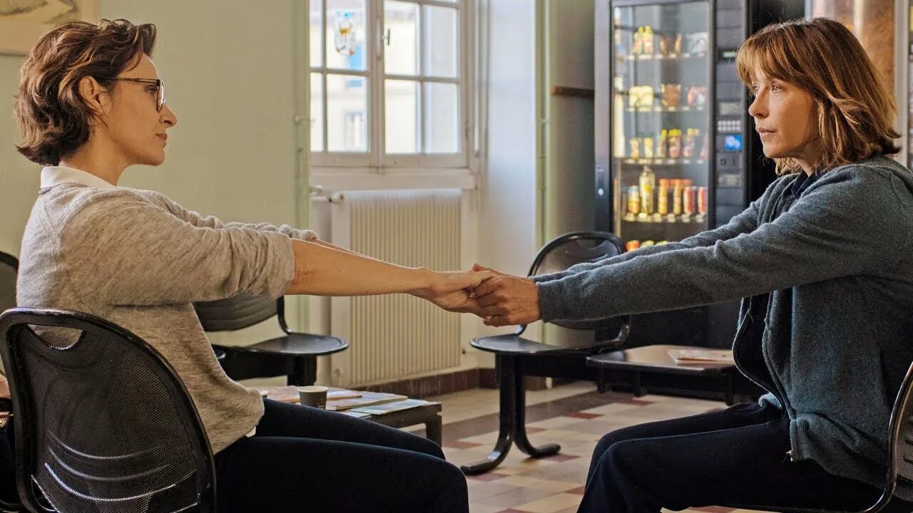 Tout y est. Tout y est. Tout y est. Tout. Франсуа озон 2021.