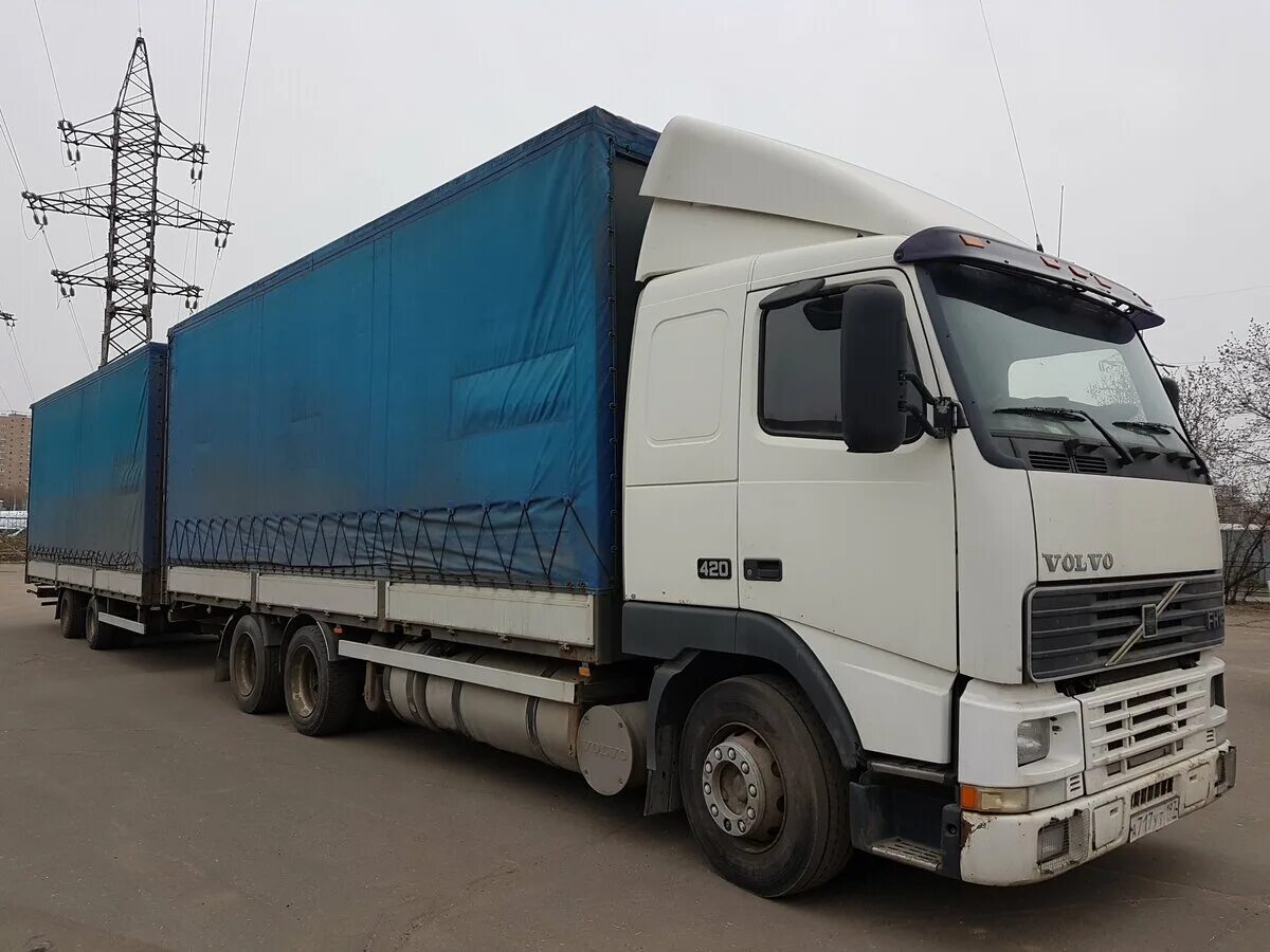 Автопоезд вольво. Вольво FH тент. Volvo FH 2001 года. Вольво тент. Купить б/у Volvo FH дизель механика в Балабаново: белый 1997.