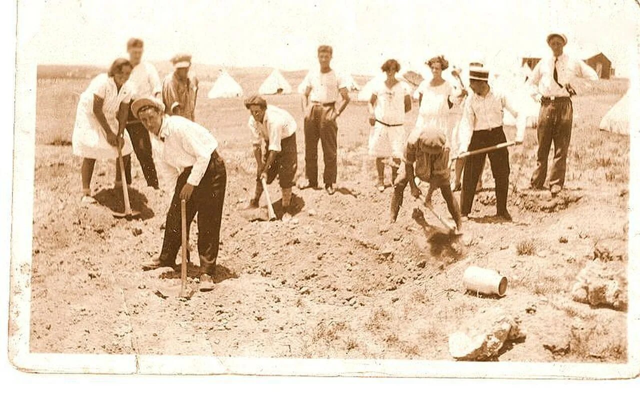 Первые алии. Первые поселенцы тель авива 1909.