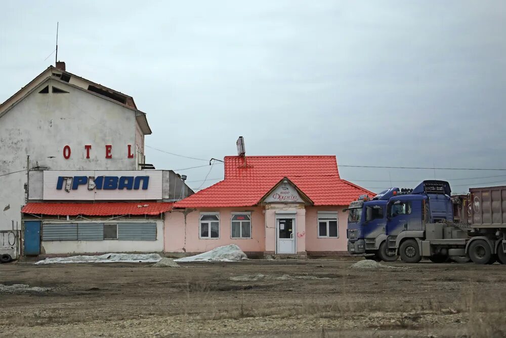 Придорожное кафе на Федеральной трассе. Придорожный Курганская область. Придорожные комплексы в Европе. Проект придорожного комплекса. Ооо придорожное