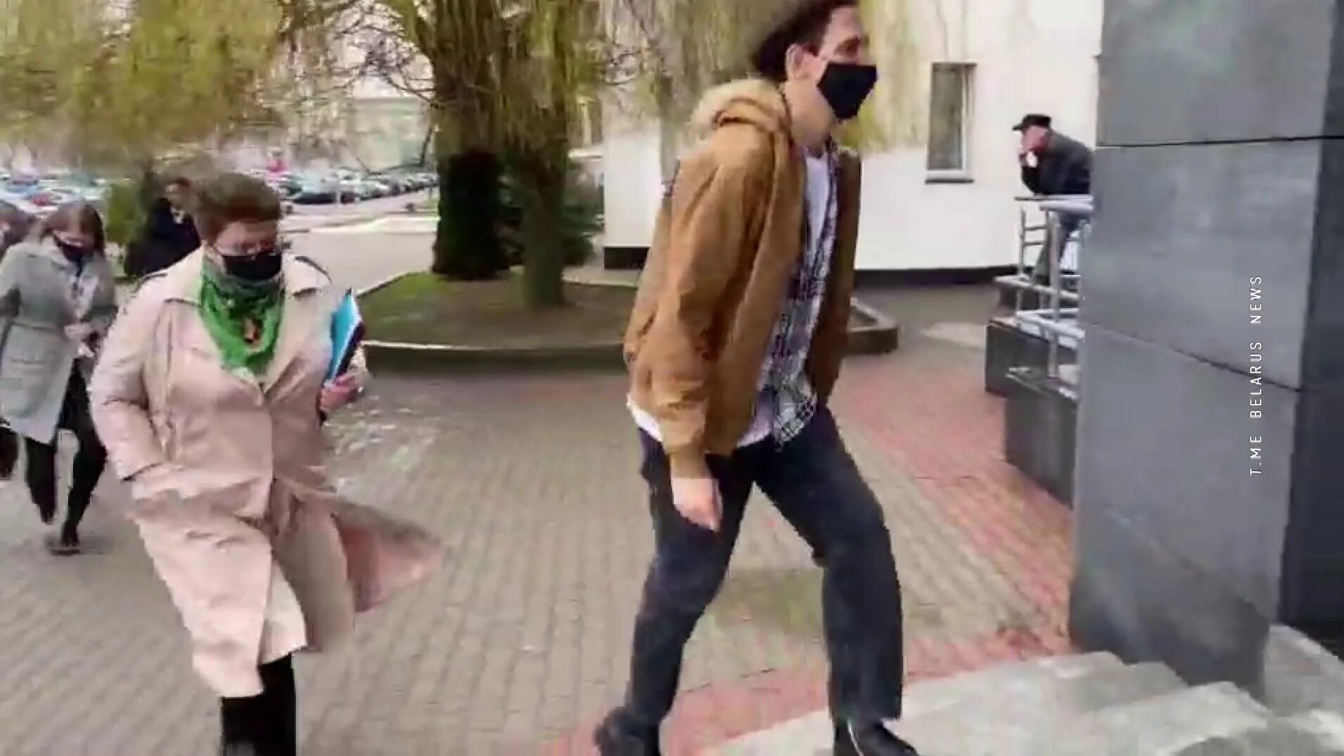 Песня посадили в тюрьму а зачем. Тима белорусских. тима белорусских в рьме. тима белорусских посадили.