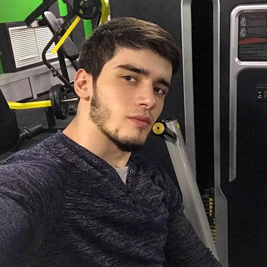 Молодой дагестанец