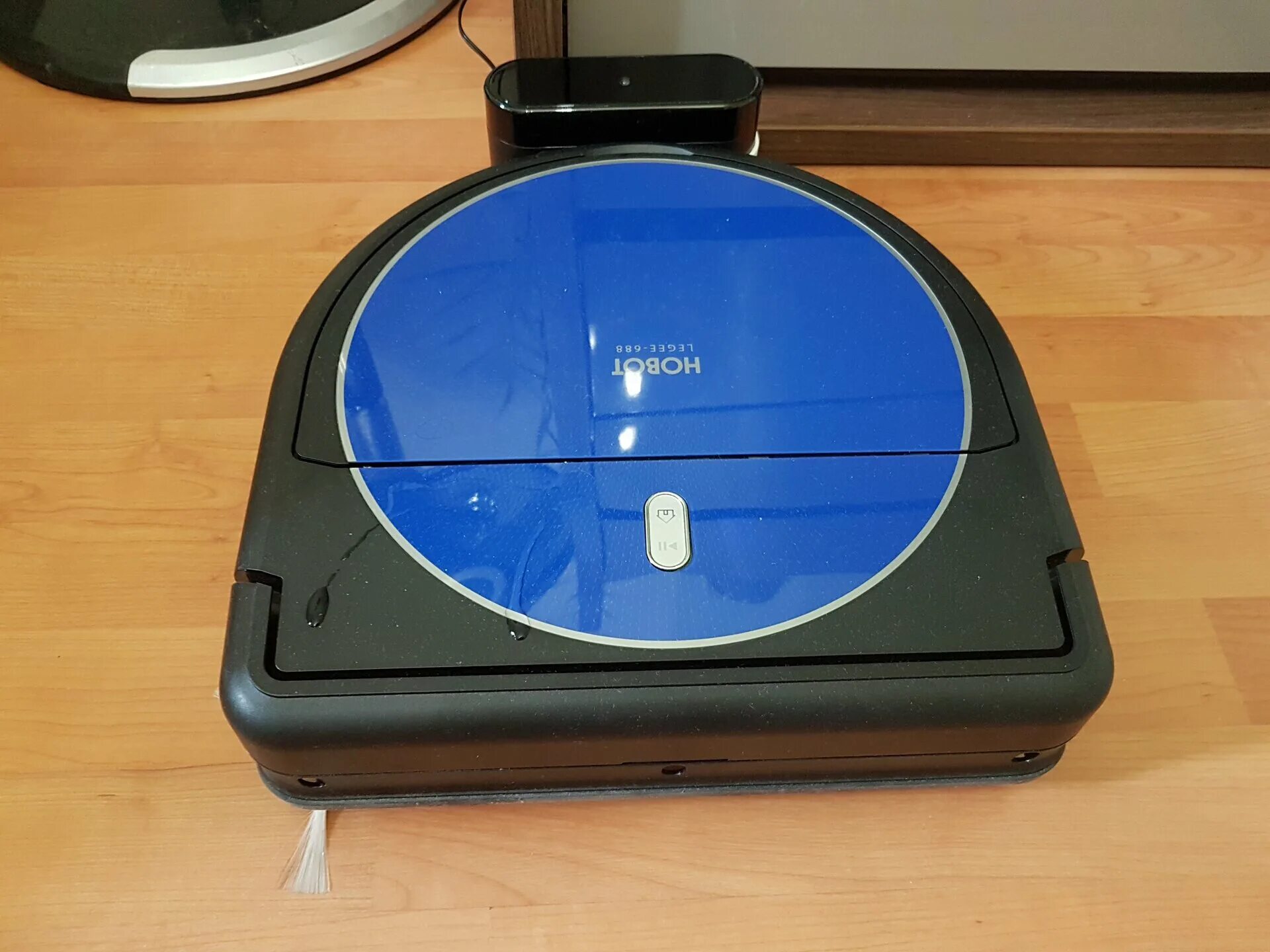 робот мойщик пола legee-7. полотер хобот 688. Hobot legree 688. Hobot legee 688. робот полотер hobot legee 7.
