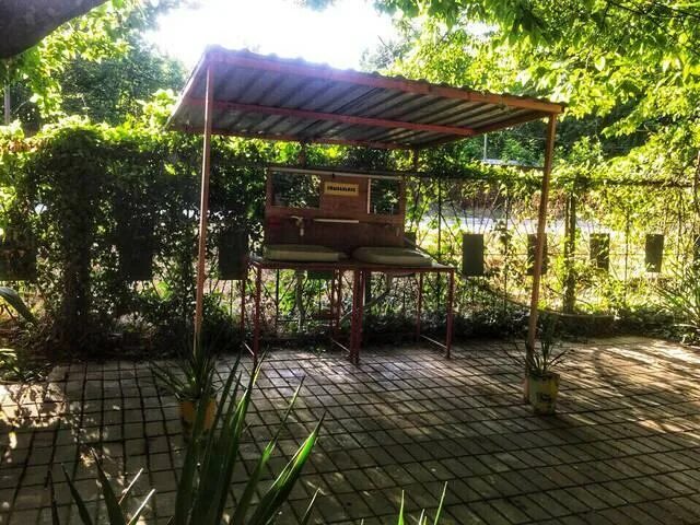 Пляж отеля аквамарин пляхо. Село пляхо, микрорайон широкая щель,. Апартаменты резиденция солнца, село пляхо. Широкая щель пляхо. Микрорайон широкая щель село пляхо.