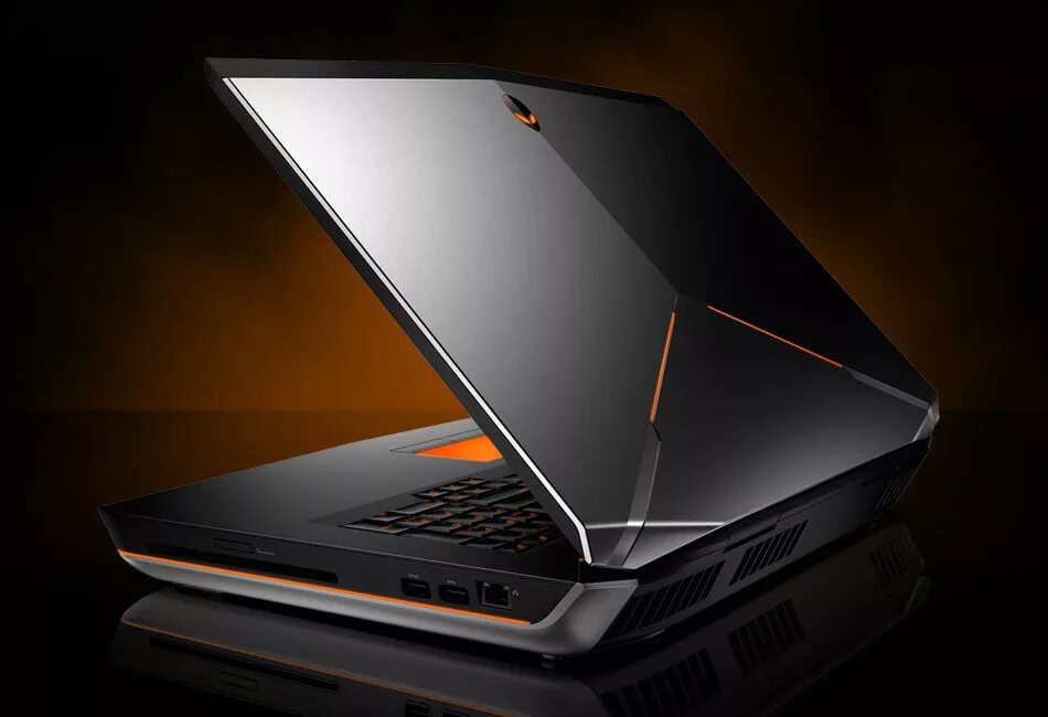 Новые ноуты. Dell Alienware 17. Ноутбук Alienware m17x. Dell Alienware 18. Ноутбук Alienware 18 i7.