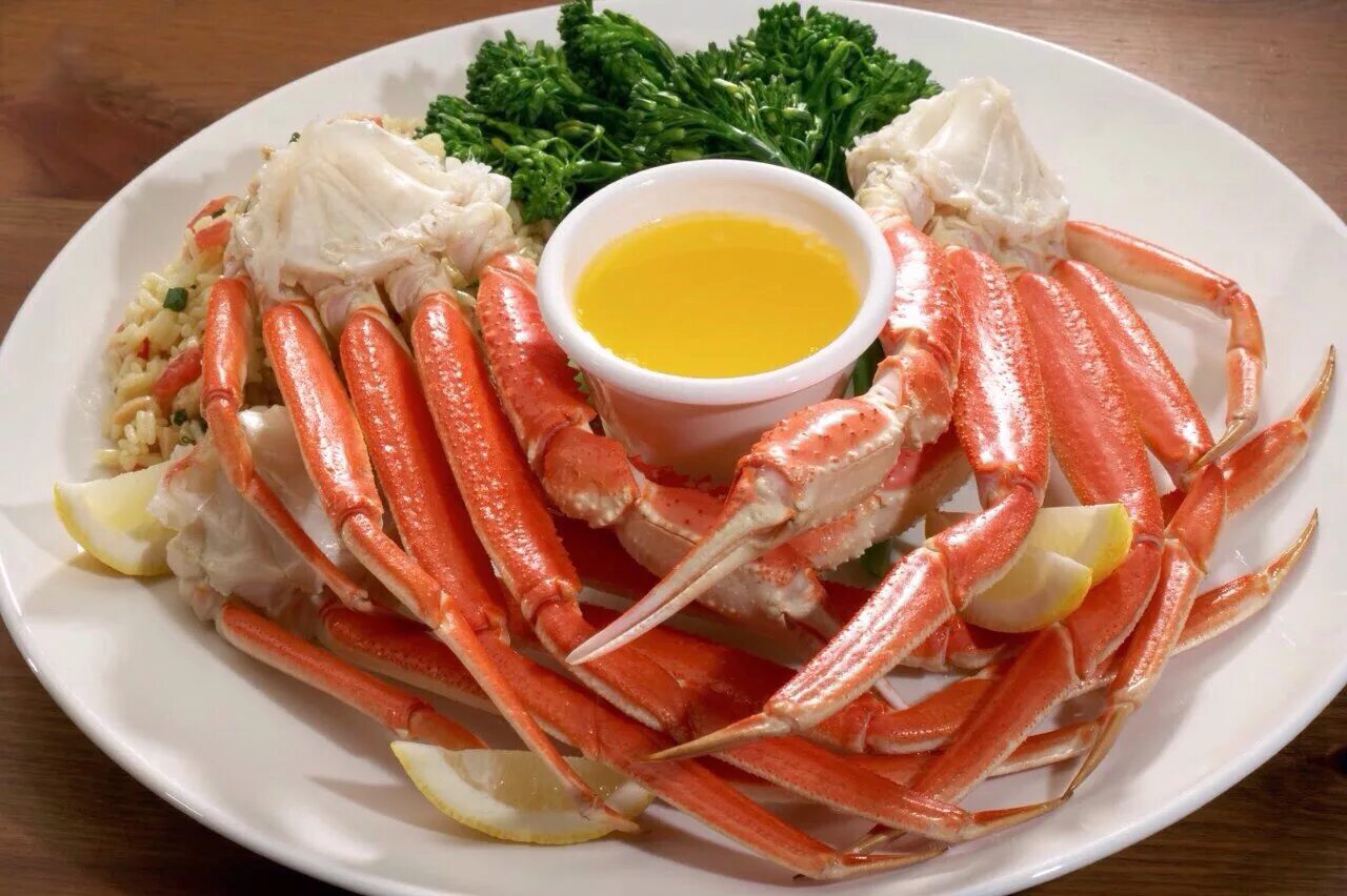 камчатский краб вареный. клешни камчатского краба. дальневосточный краб. красный камчатский краб. королевский камчатский краб 2500+.