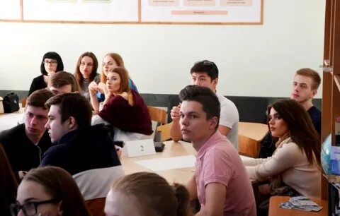 Нгуэу преподаватели