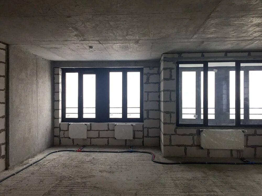 Квартира без отделки в новостройке. Квартира без отделки в новостройке. Новостройка без. Квартира без отделки в новостройке. Черновая отделка квартиры.