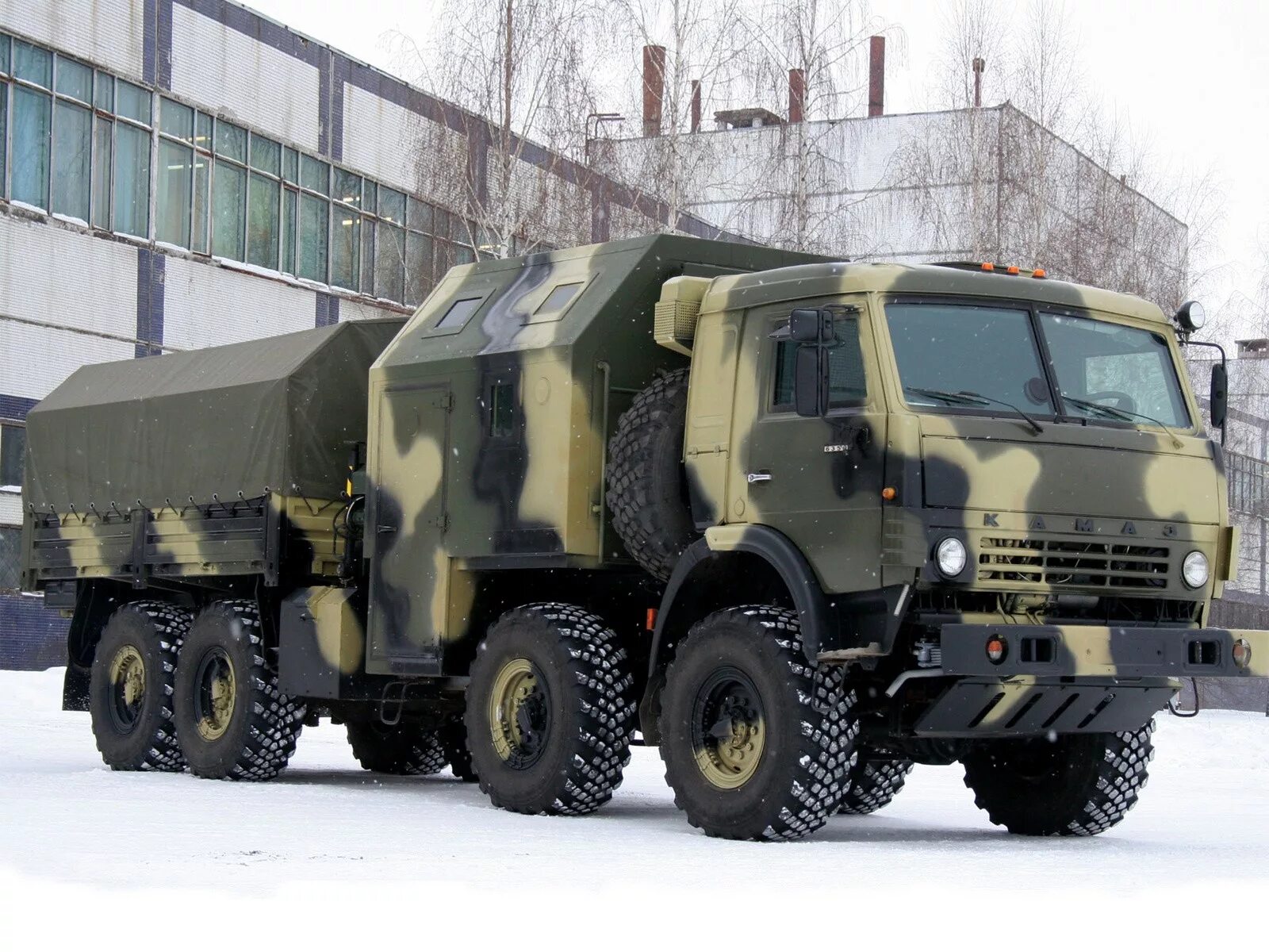 Военные машины камаз. КАМАЗ 6350 военный. КАМАЗ-6350 "Мустанг" (8х8). КАМАЗ 63501 армейский. КАМАЗ 6350 тягач.