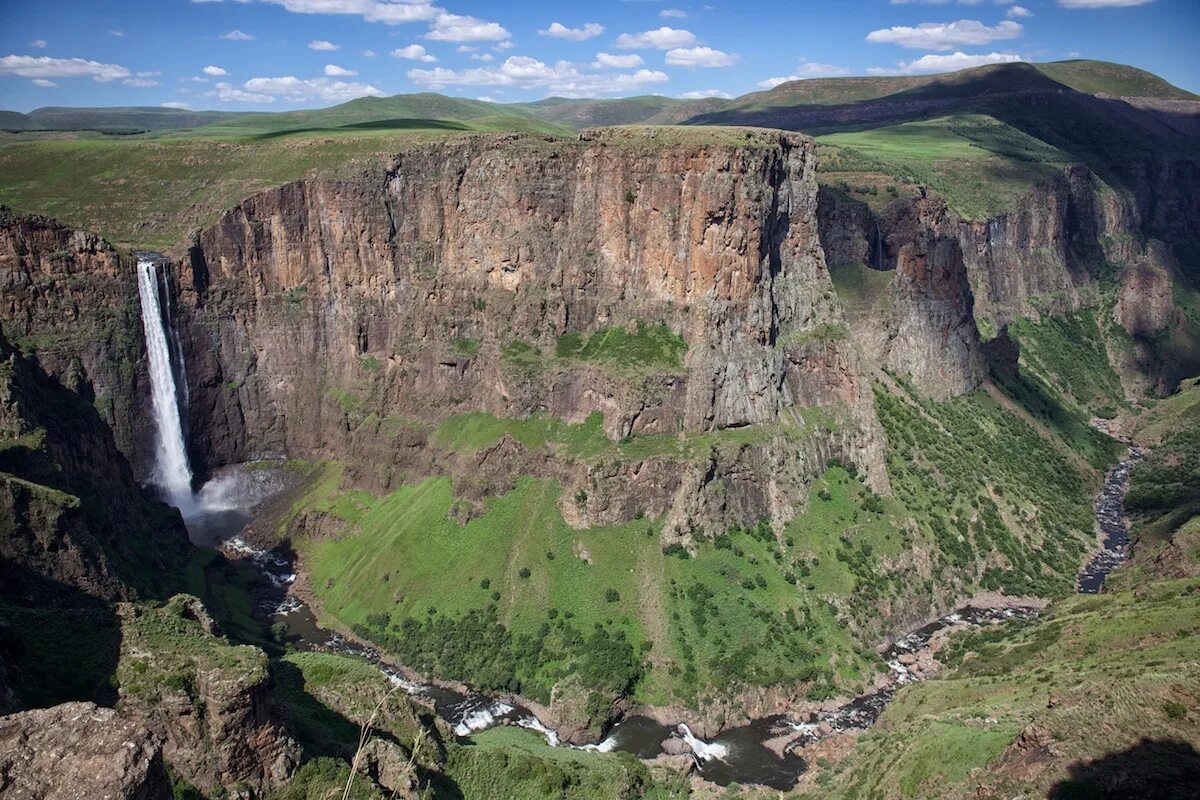 джули тугела. водопад тугела какой материк. базальтово серый тугела. тугелла джилли тугела. венесуэла анхель.