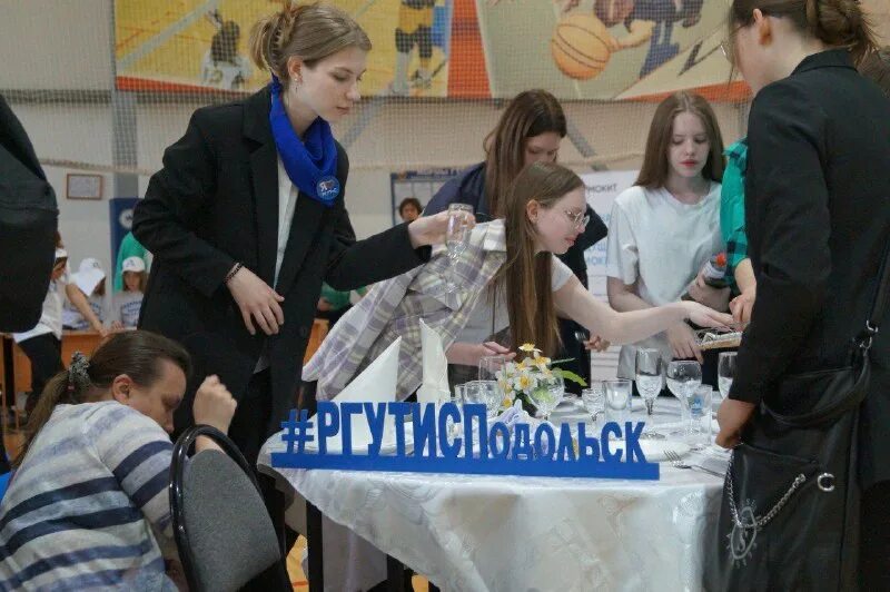 Колледжи подольска после 9 класса. Мокид колледж подольск медицинский. Колледжи подольска после 9 класса. Колледжи подольска после 9 класса. Никулина, структурное подразделение 4.