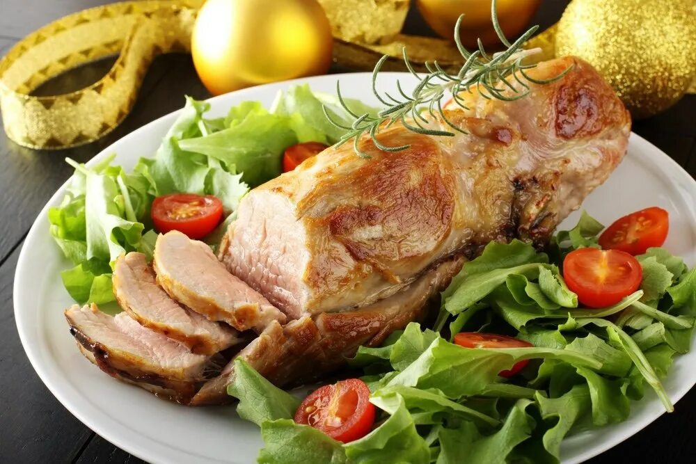 Как вкусно запечь вырезку свиную в духовке