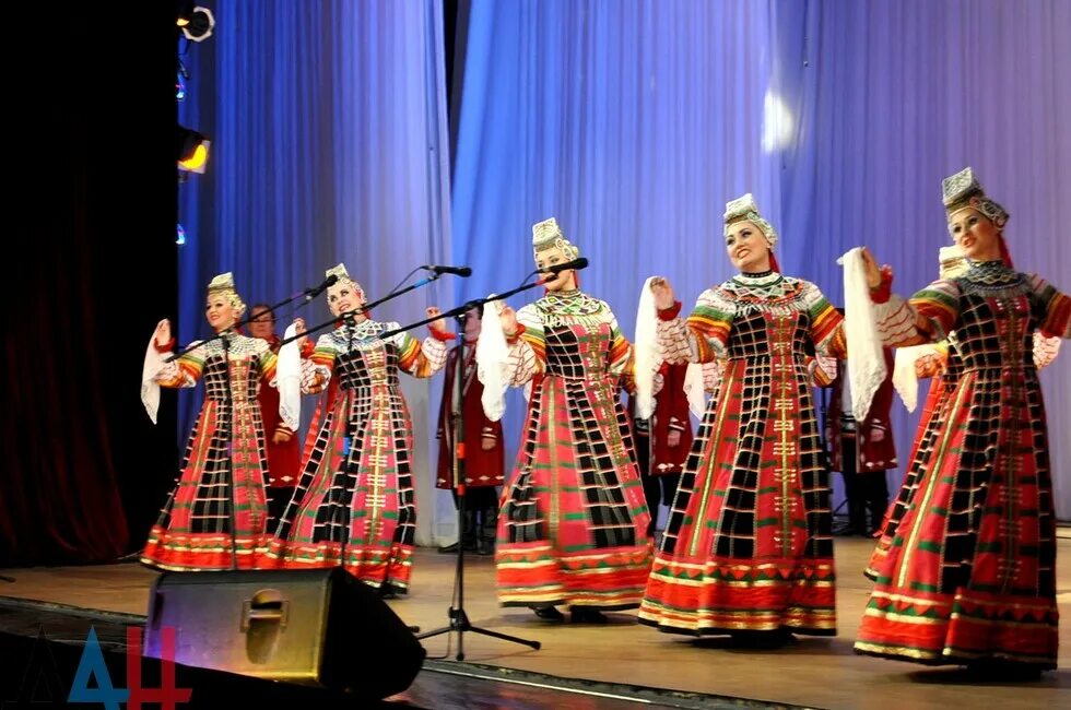 Воронежский хор Массалитинова. Воронежский русский народный хор имени Масалитина. Воронежский государственный Академический русский народный хор. Артисты Воронежского хора им Массалитинова. Воронежский хор песни