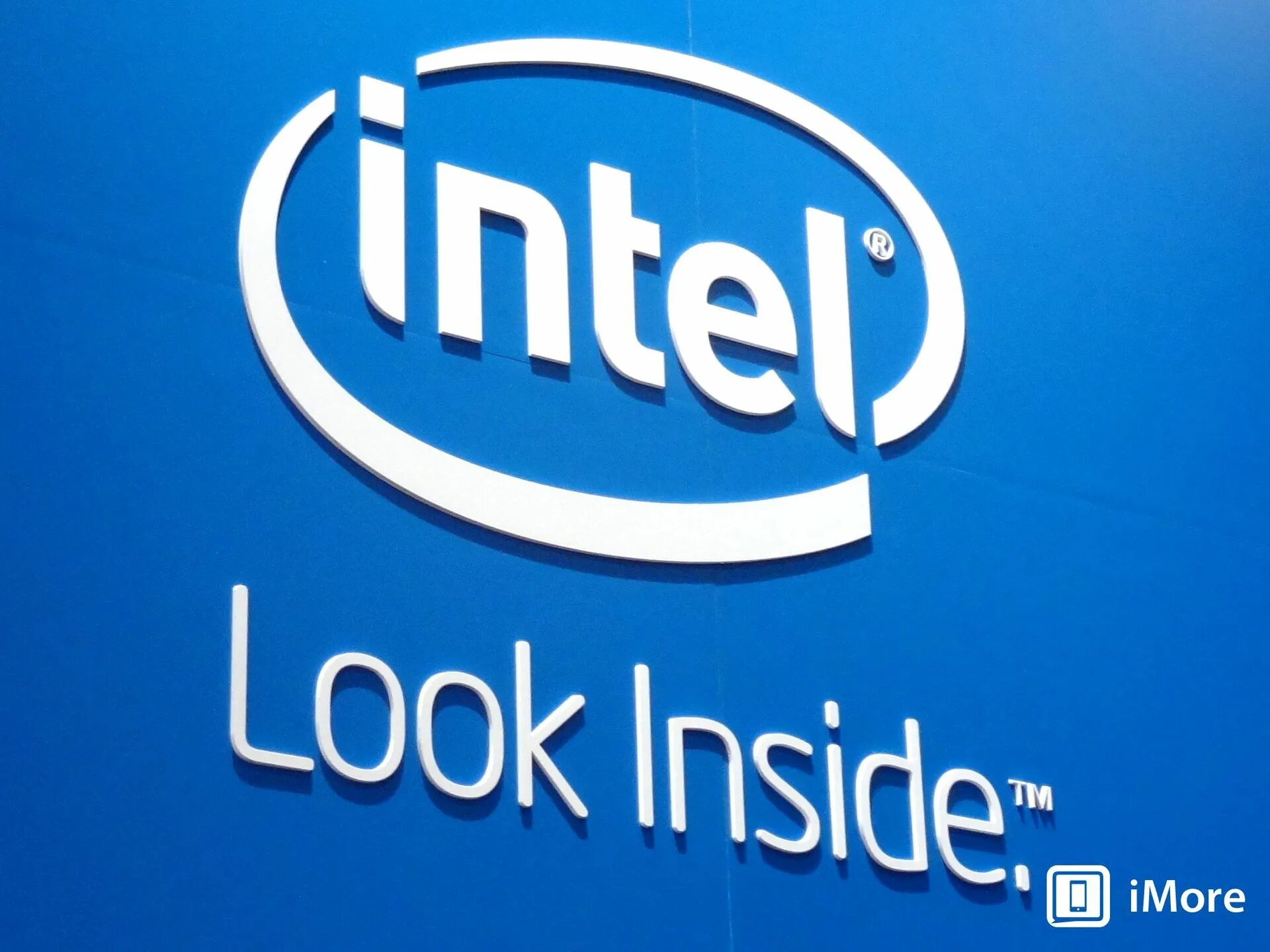 Мак интел. Intel. intel значок. интел надпись. интел сейчас.
