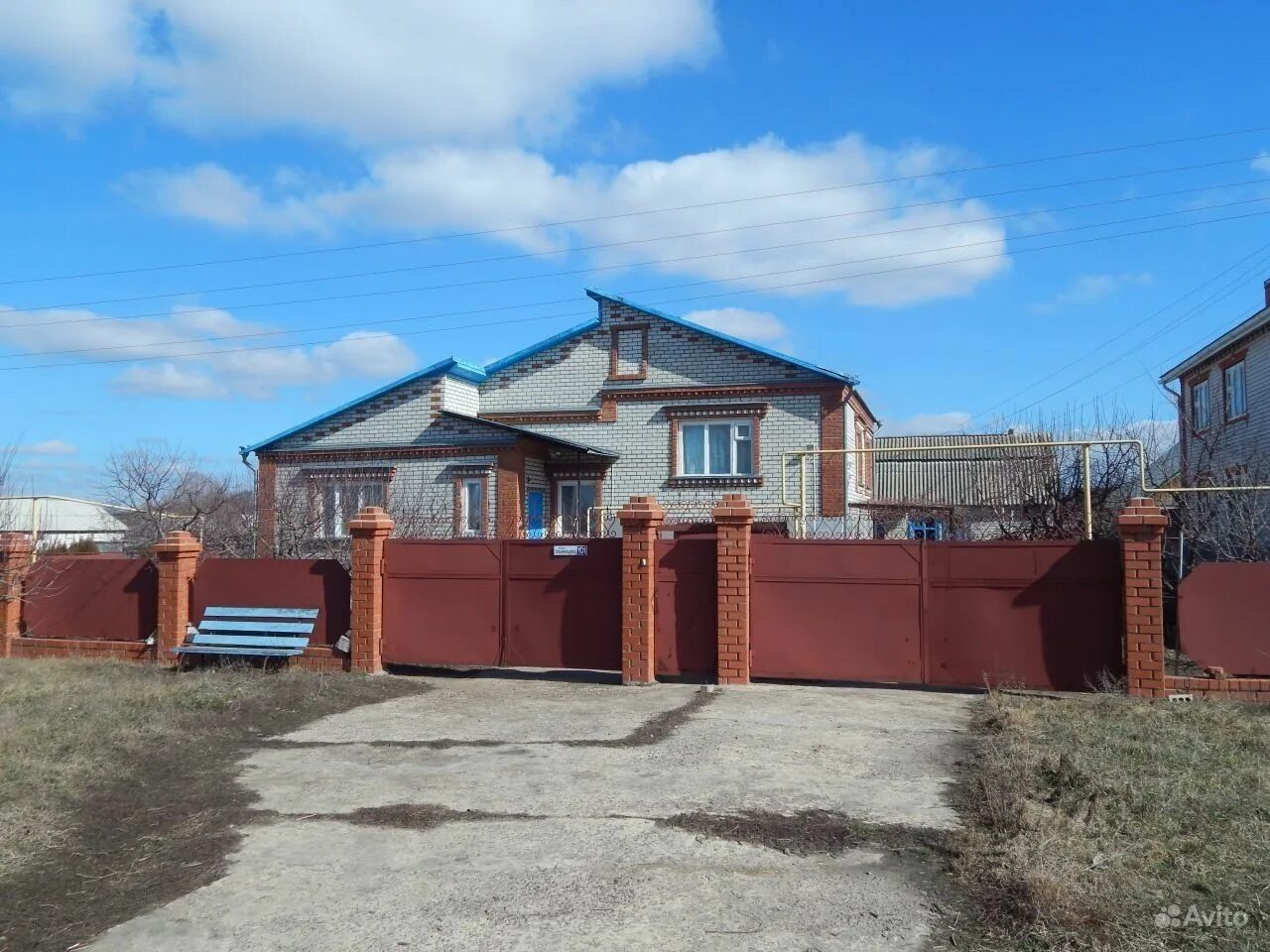 Дом по дешевке воронежская область. Продается дом россошь набережная. Недвижимость россошь воронежская дома. Дом в г россошь воронежской. Воронежская область, россошанский район, россошь, элеваторная, 2.
