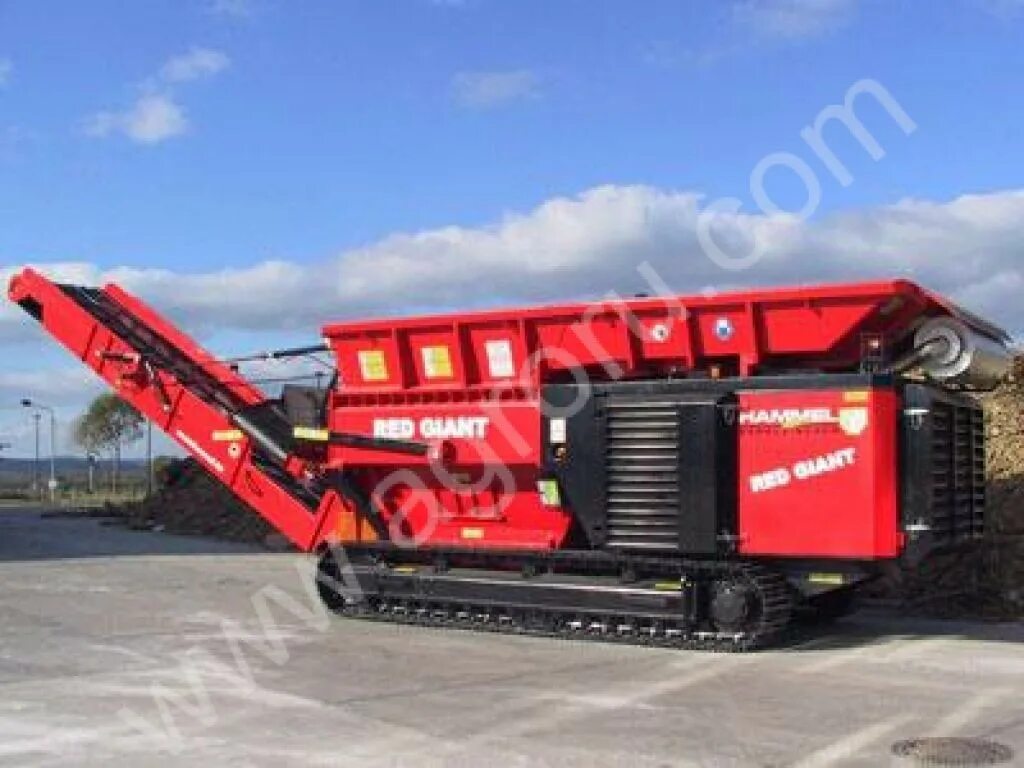 Hammel vb. Измельчитель hammel vb750d. hammel vb 750 dk на гусеничном ходу. измельчитель древесины на гусеничном ходу. погрузчик на гусеничном ходу с измельчителем (барабаном).
