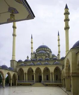 Площадь мечети