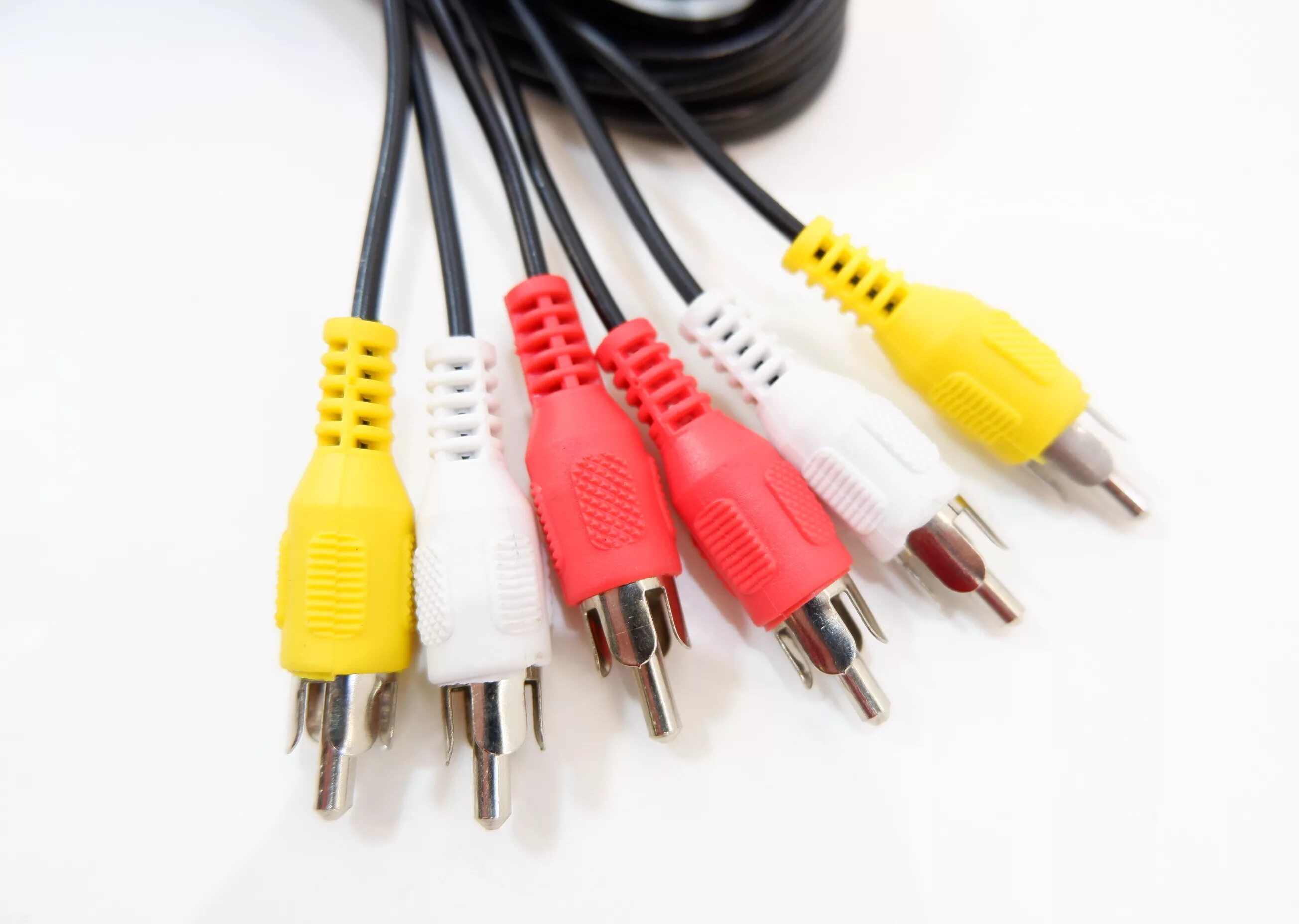 Аудио видео сигнал. Кабель 3rca-3rca папа-мама. шнур 3rca-3rca 3 сигнал 3 м. кабель 3rca-3rca qyy q-406a (1,5м,усиленный). кабель 10pin - 3rca.
