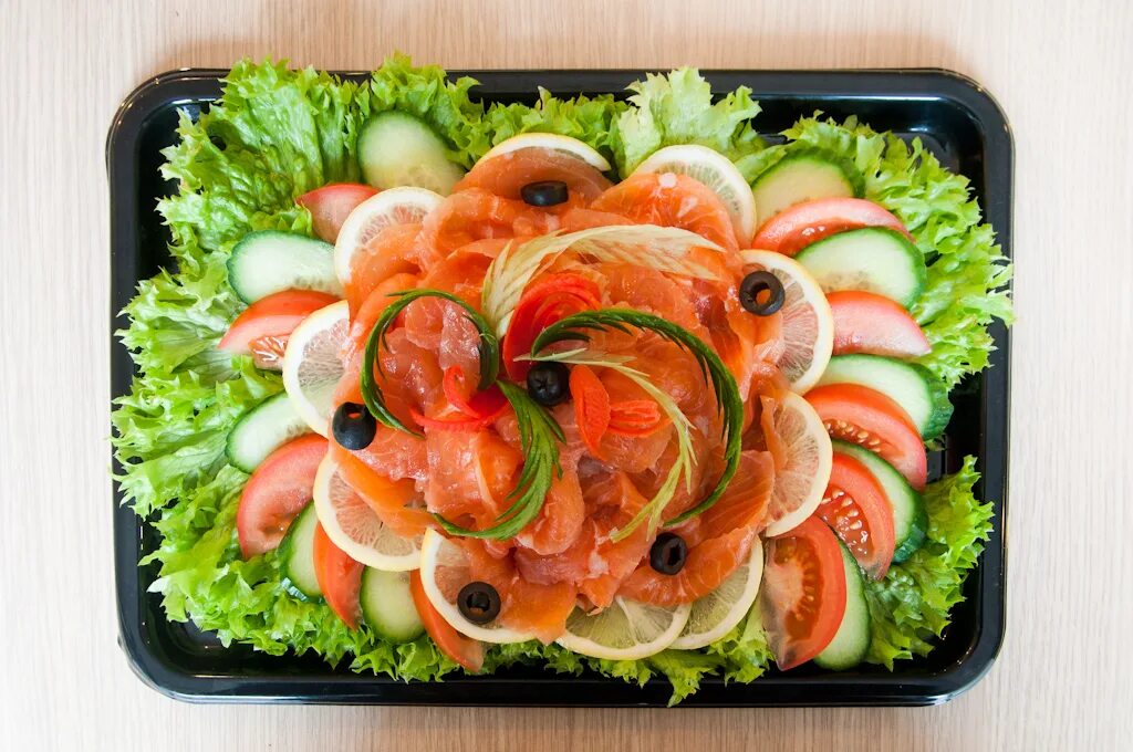 Рыбная тарелка. Красивая рыбная. Рыбная нарезка. Красивая рыбная. Рыбная нарезка на праздничный стол.