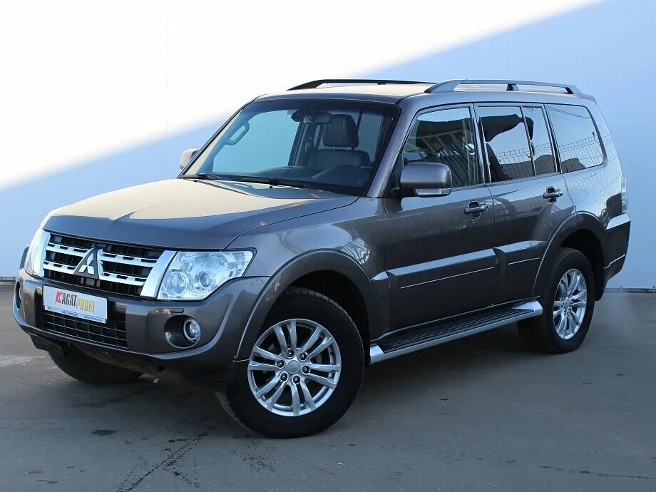 Мицубиси паджеро бу россия. Митсубиси Паджеро 2012. Mitsubishi Pajero 2012 года. Паджеро 2006. Мицубиси Паджеро 4 2012 года.