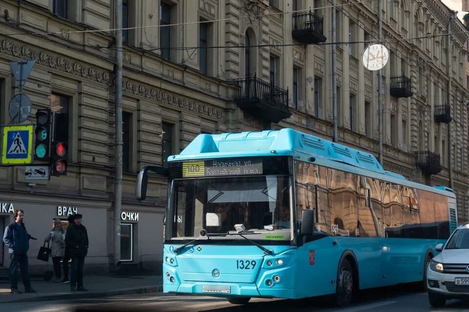 Оплата транспорта спб. Транспортная реформа СПБ 2022. Общественный транспорт Санкт-Петербурга. Автобус Санкт-Петербург. Транспорт Питера.