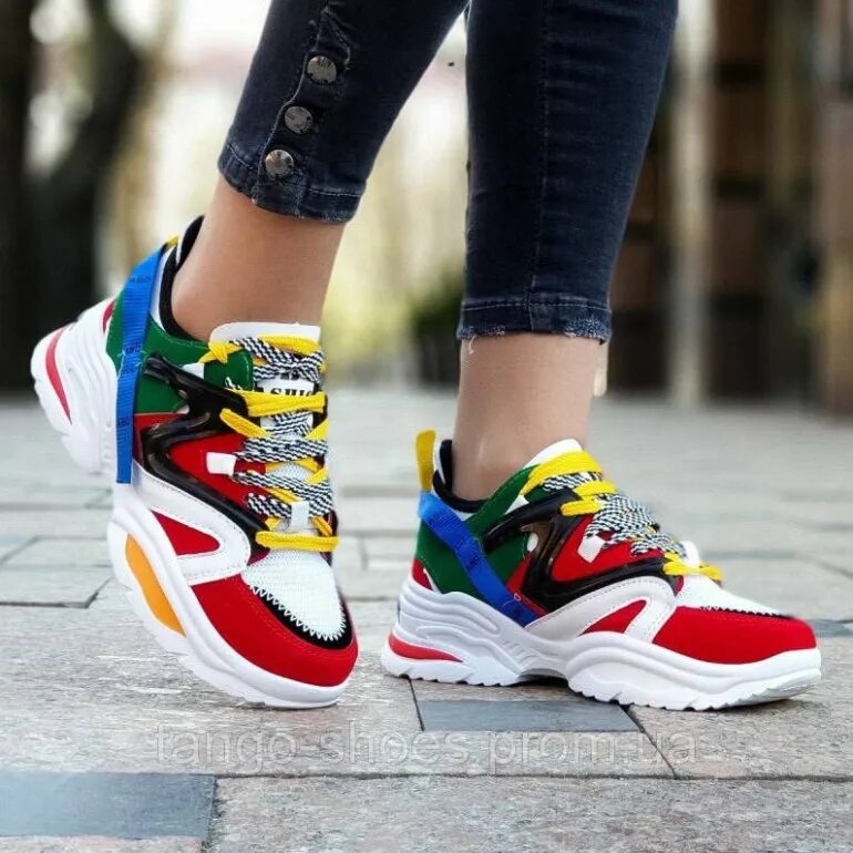 Nike air jordan 2022. Кроссовки рисунок. Nike air jordan 21. Джинсы с кедами. Nike krasofkalar 2018.