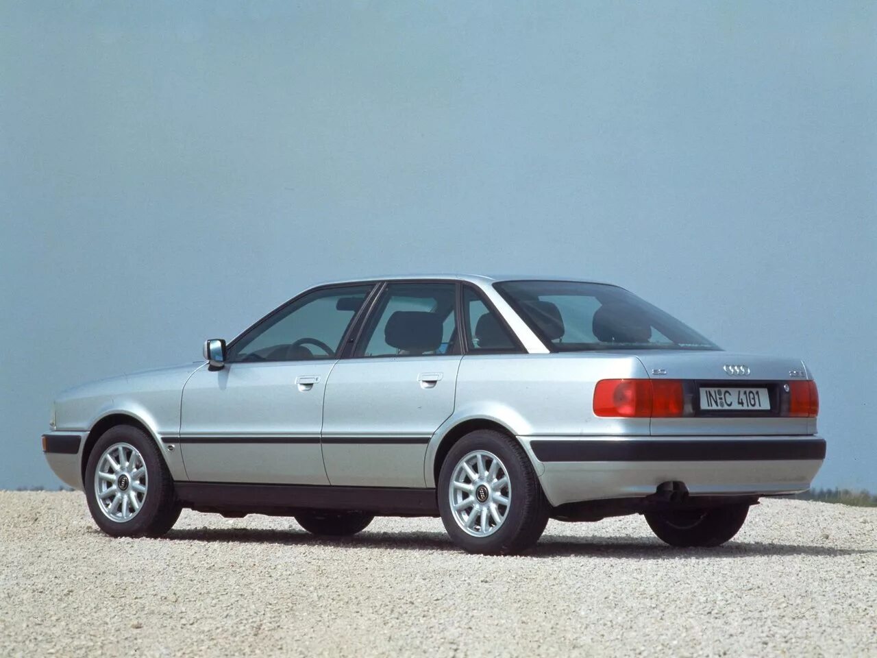 Toyota audi. Audi 80 b4 s2. audi 80 b4 4.2. audi 80 v (b4). ауди 80 седан.