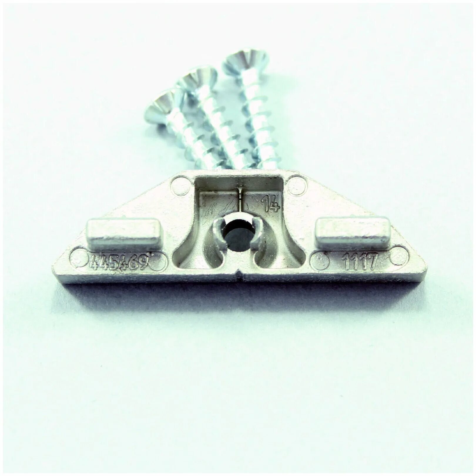 планка ответная 13 мм. ответные планки roto. планка ответная поворотно-откидная опорная roto 384944. ответные планки roto. ответная планка roto 13мм.