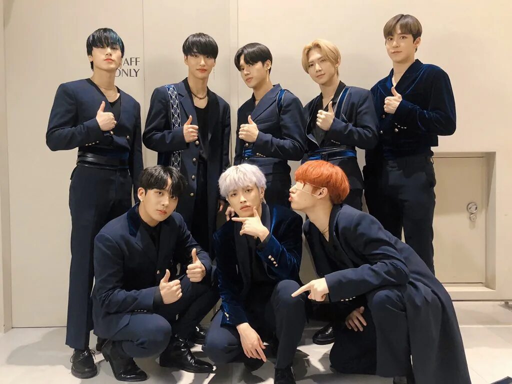 We able. Минджуны ATEEZ. Эйтиз макнэ. Группа ATEEZ СОНХВА И Хонджун. ATEEZ участники 2020.