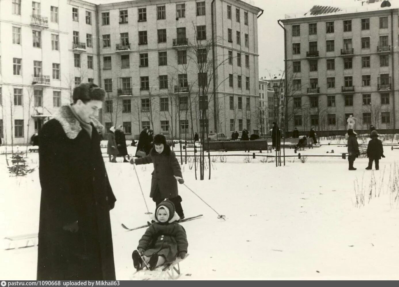 Ул хорошевская 1. Школа 721 Куусинена. Улица Куусинена. Старые фотографии Хорошевского района. Улица Куусинена старые фото.