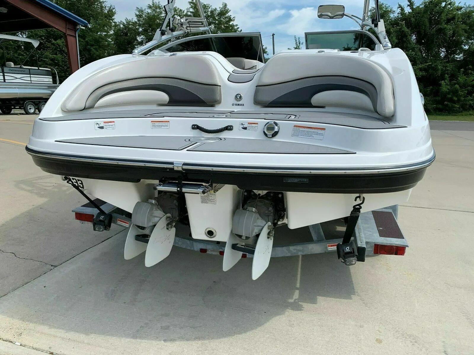 Катер yamaha ss212. Катер для вейксерфинга. Катер ямаха 212х. Yamaha 212x. Yamaha 212 limited s.