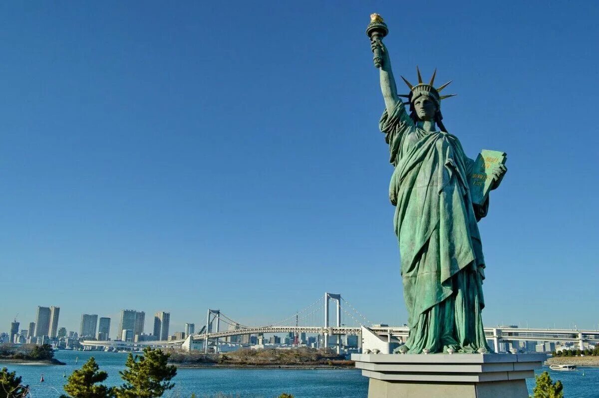 Чем известна страна сша. Статуя свободы США. Нью Йорк статуя. Достопримечательности США статуя свободы. Statue of Liberty Нью-Йорк.